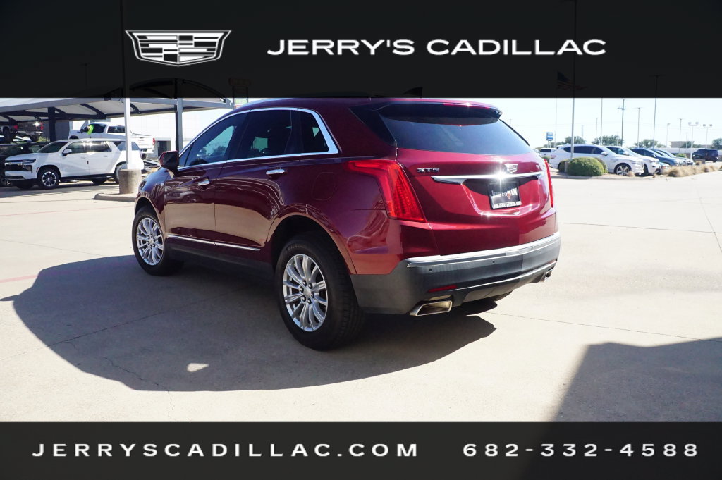 Used 2017 Cadillac XT5 FWD SUV