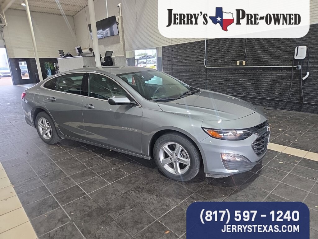 Used 2025 Chevrolet Malibu LS Sedan