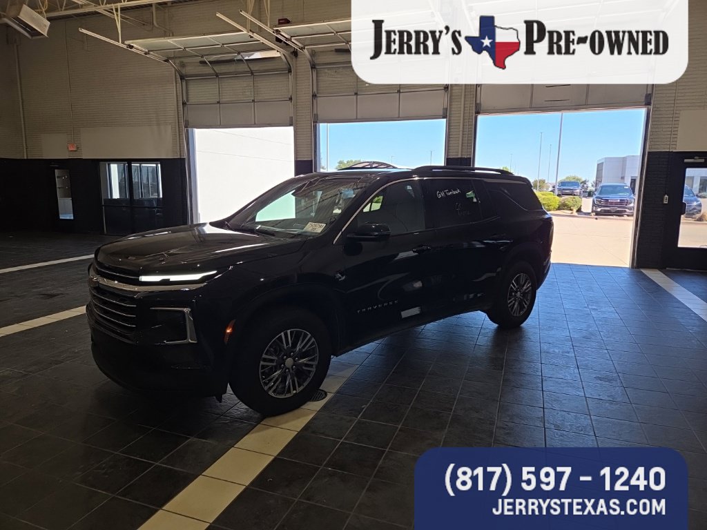 Used 2026 Chevrolet Traverse FWD LT SUV