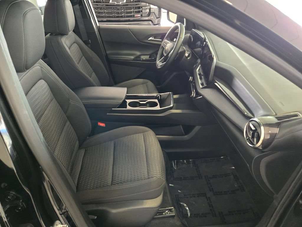 2025 Chevrolet Equinox LT - Photo 6