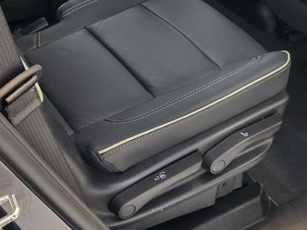 2025 Chevrolet Tahoe Premier - Photo 11