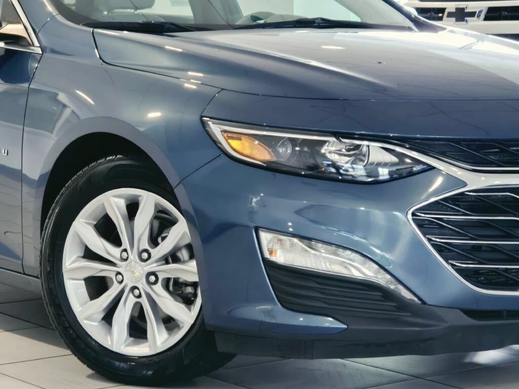 Used 2025 Chevrolet Malibu 1LT Car