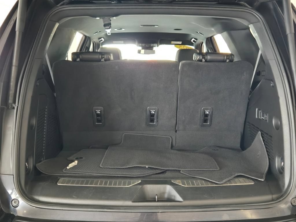 2025 Chevrolet Tahoe Premier - Photo 15