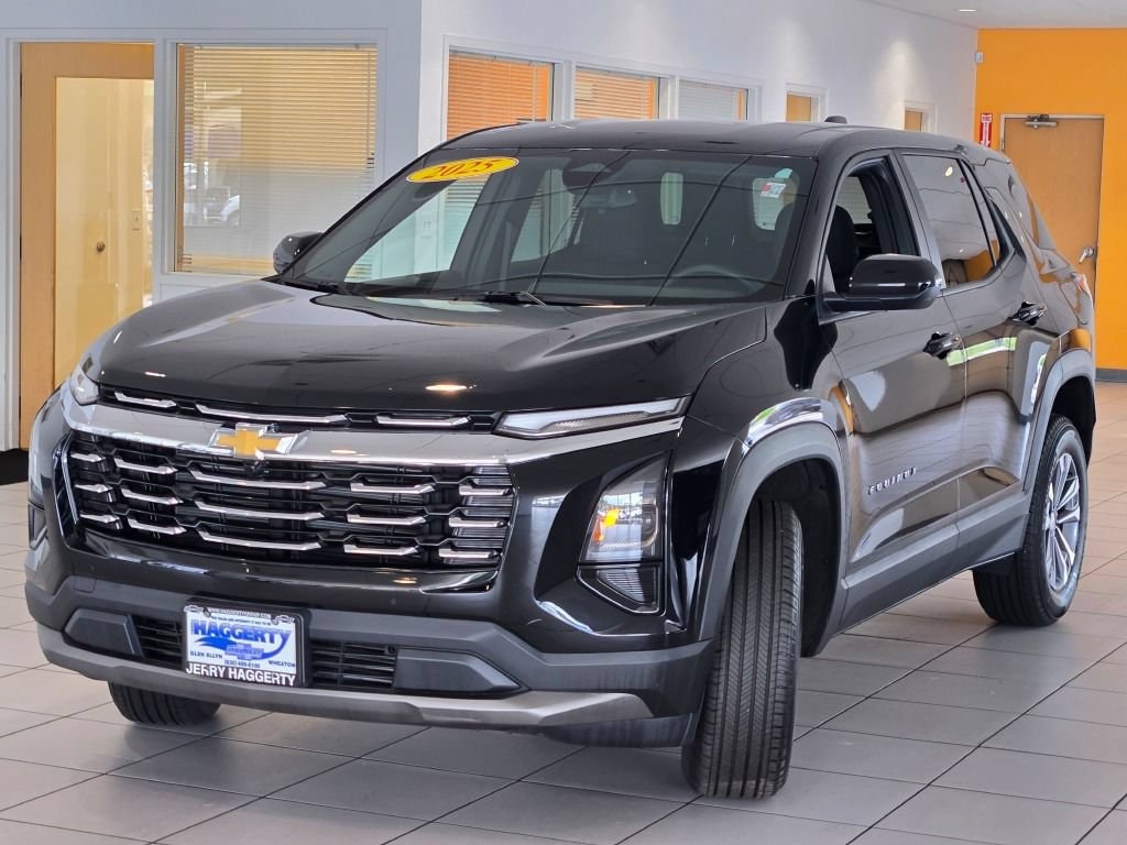 2025 Chevrolet Equinox LT - Photo 4