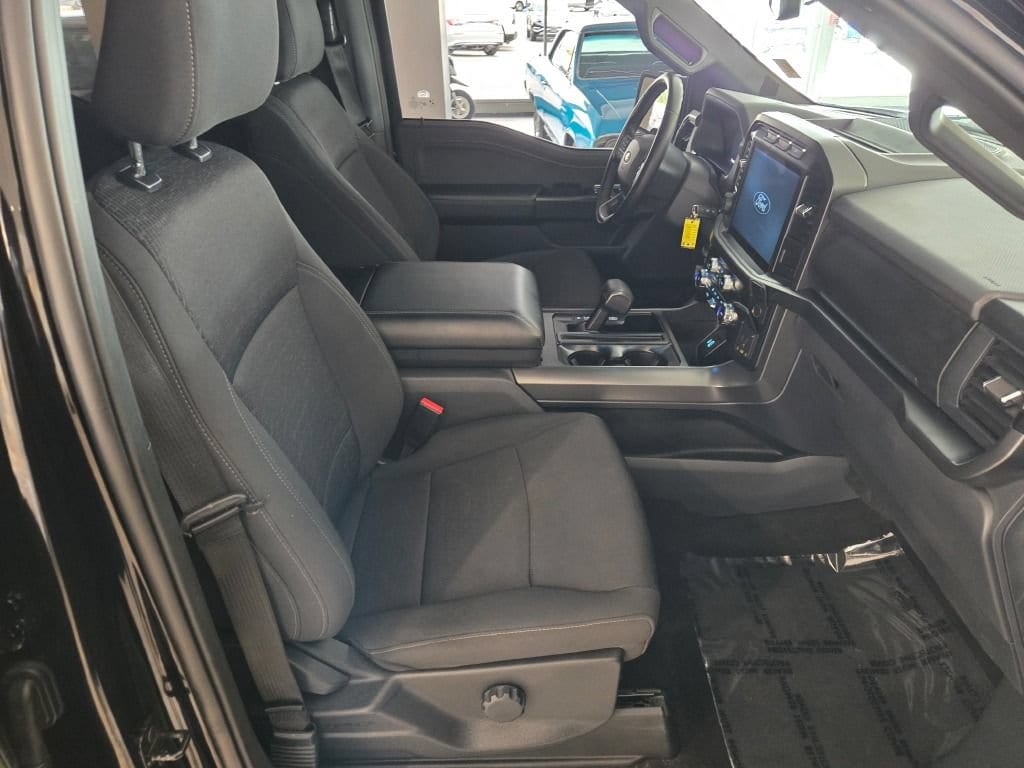 2024 Ford F-150 XLT - Photo 6