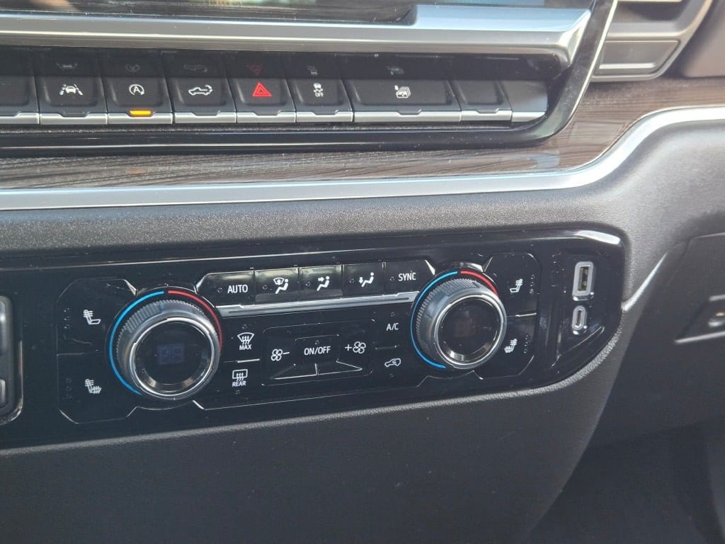 2023 Chevrolet Silverado 1500 LT - Photo 26