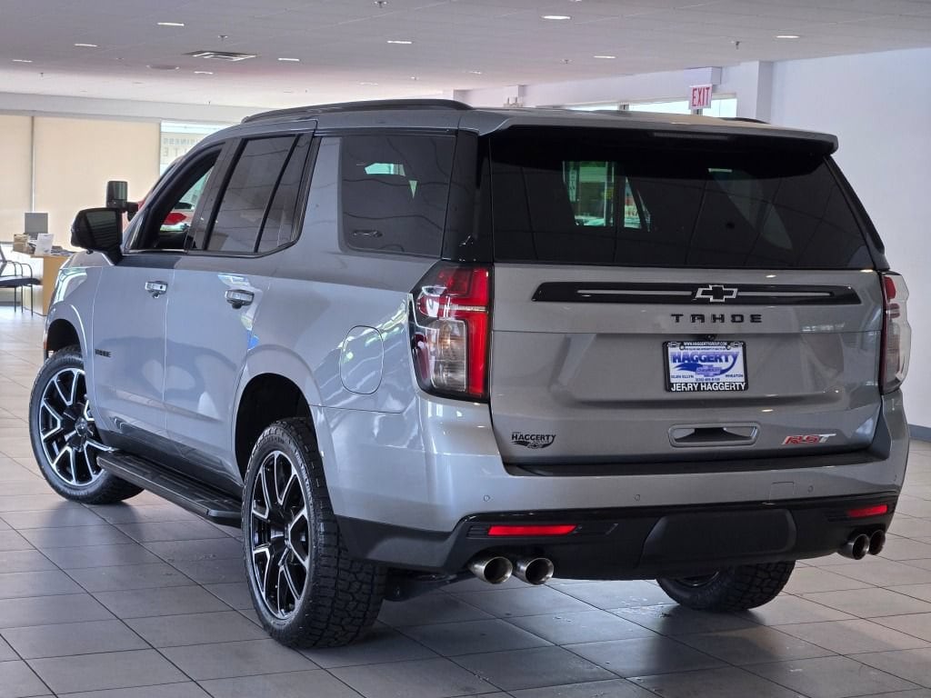 2024 Chevrolet Tahoe RST - Photo 18