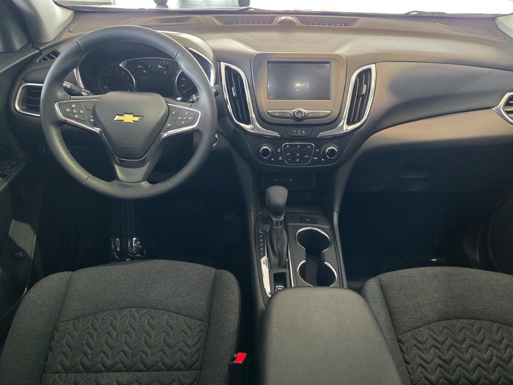 2024 Chevrolet Equinox LT - Photo 17