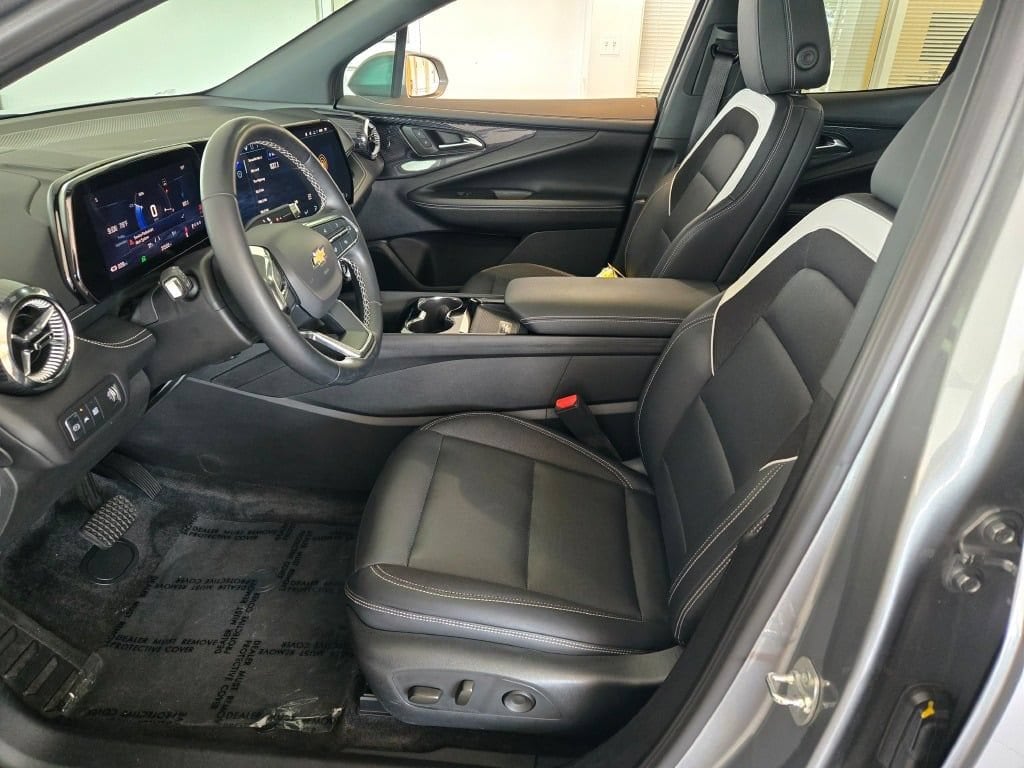 2024 Chevrolet Blazer EV LT - Photo 20