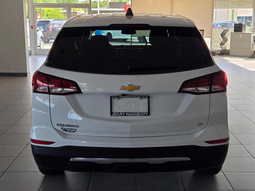 2024 Chevrolet Equinox LT - Photo 11