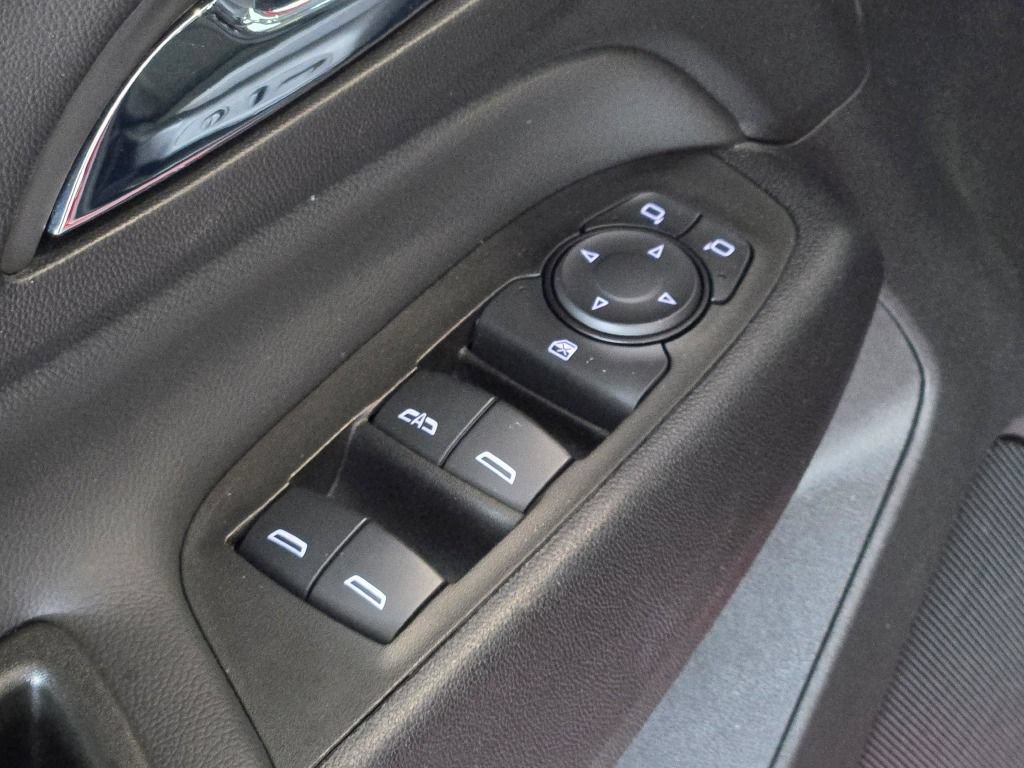 2024 Chevrolet Equinox LT - Photo 19