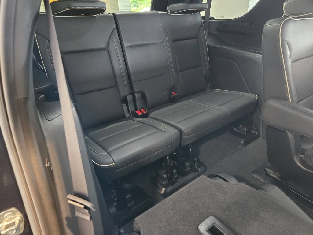 2025 Chevrolet Tahoe Premier - Photo 12