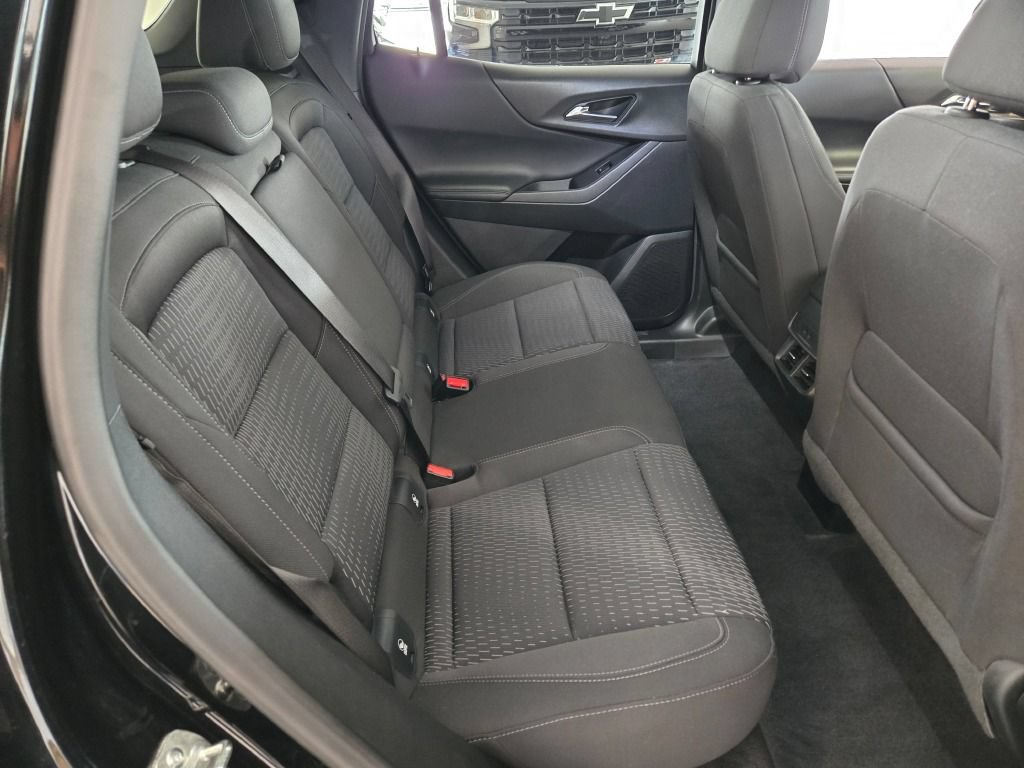 2025 Chevrolet Equinox LT - Photo 9