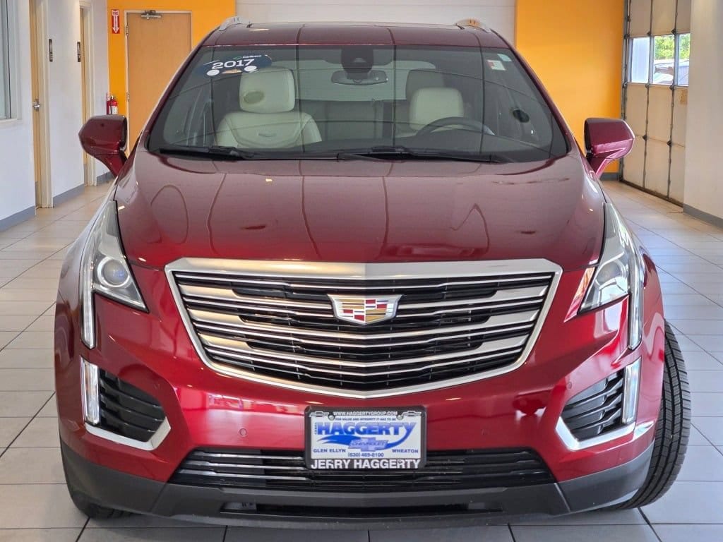 Used 2017 CADILLAC XT5 Luxury FWD SUV
