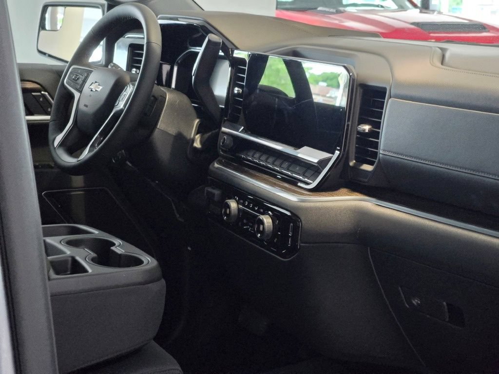 2026 Chevrolet Silverado 1500 LT - Photo 8