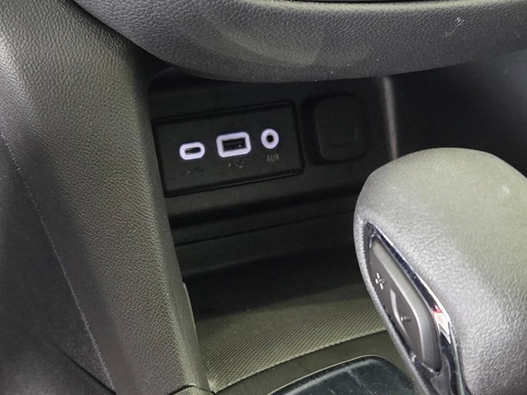 2024 Chevrolet Equinox LT - Photo 26