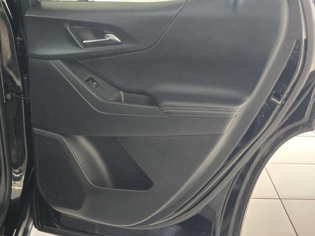 2025 Chevrolet Equinox LT - Photo 8