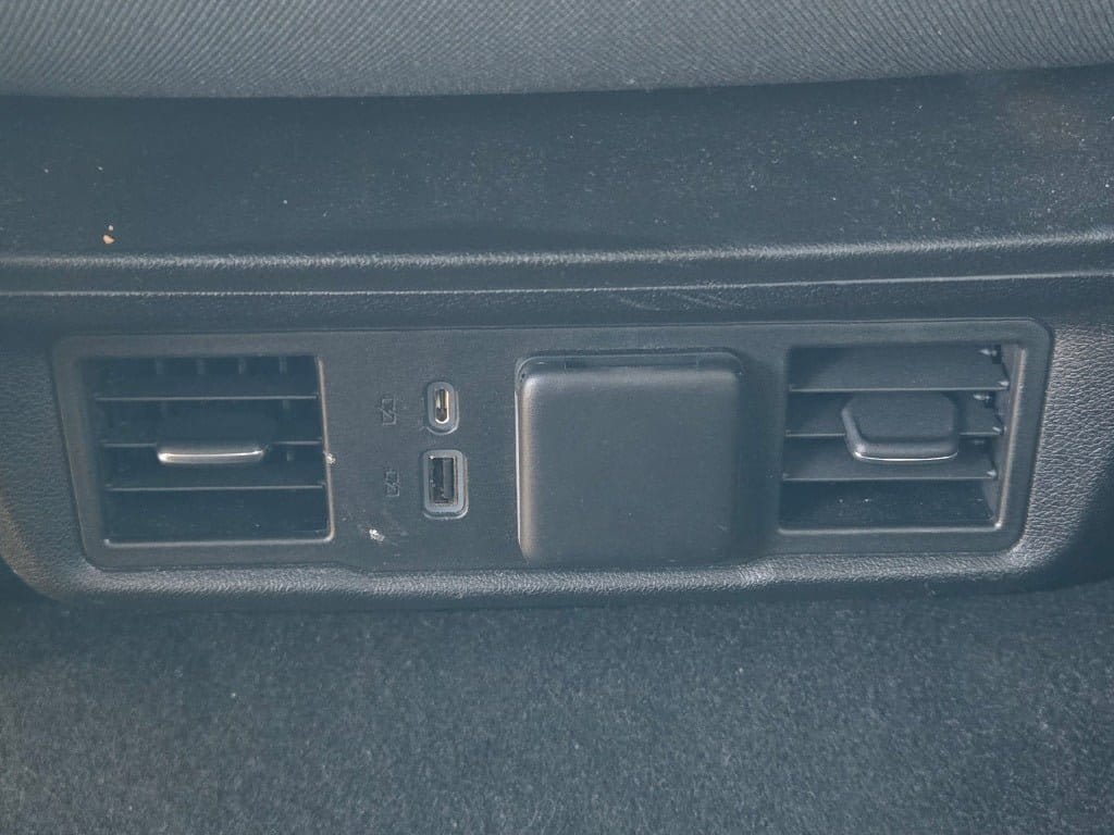 2023 Chevrolet Silverado 1500 LT - Photo 16
