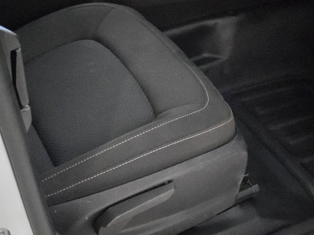 2021 Chevrolet Colorado LT - Photo 7