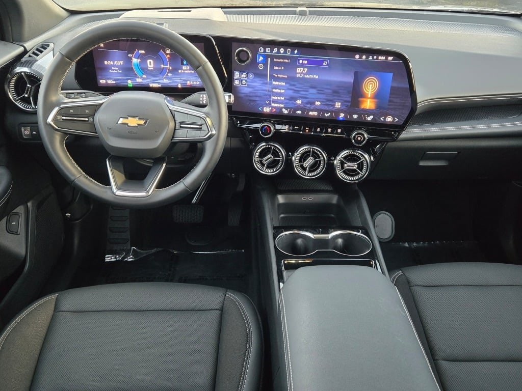 2024 Chevrolet Blazer EV LT - Photo 19