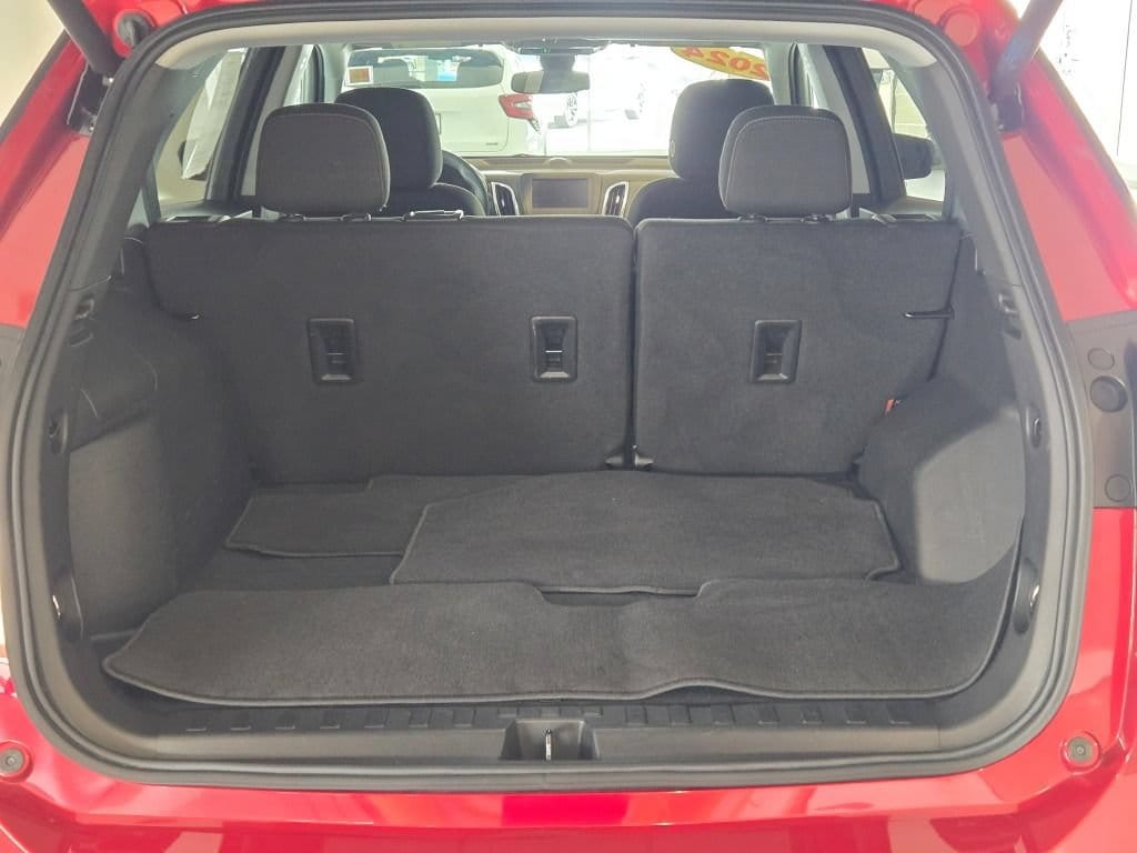 2024 Chevrolet Equinox LT - Photo 11