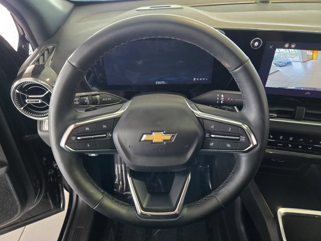 2025 Chevrolet Equinox LT - Photo 28