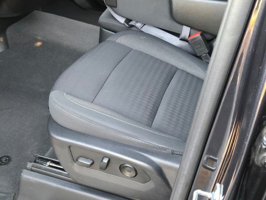 2023 Chevrolet Silverado 1500 LT - Photo 21