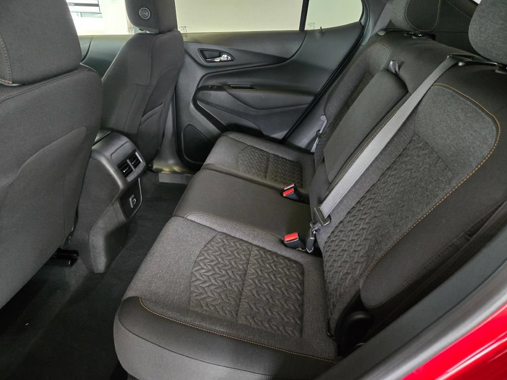 2024 Chevrolet Equinox LT - Photo 15