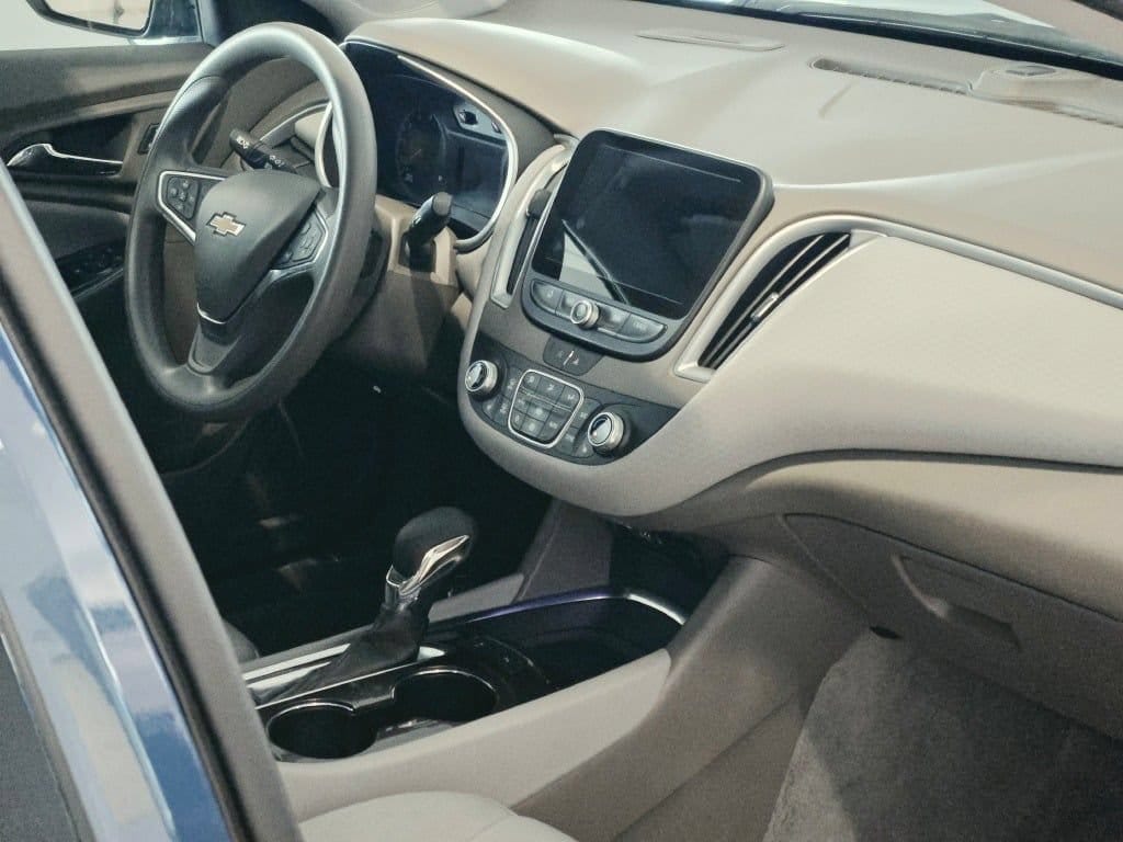 2025 Chevrolet Malibu 1LT - Photo 8