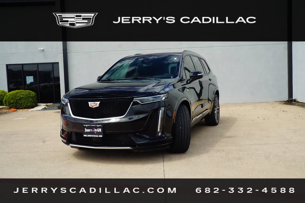  CADILLAC XT6