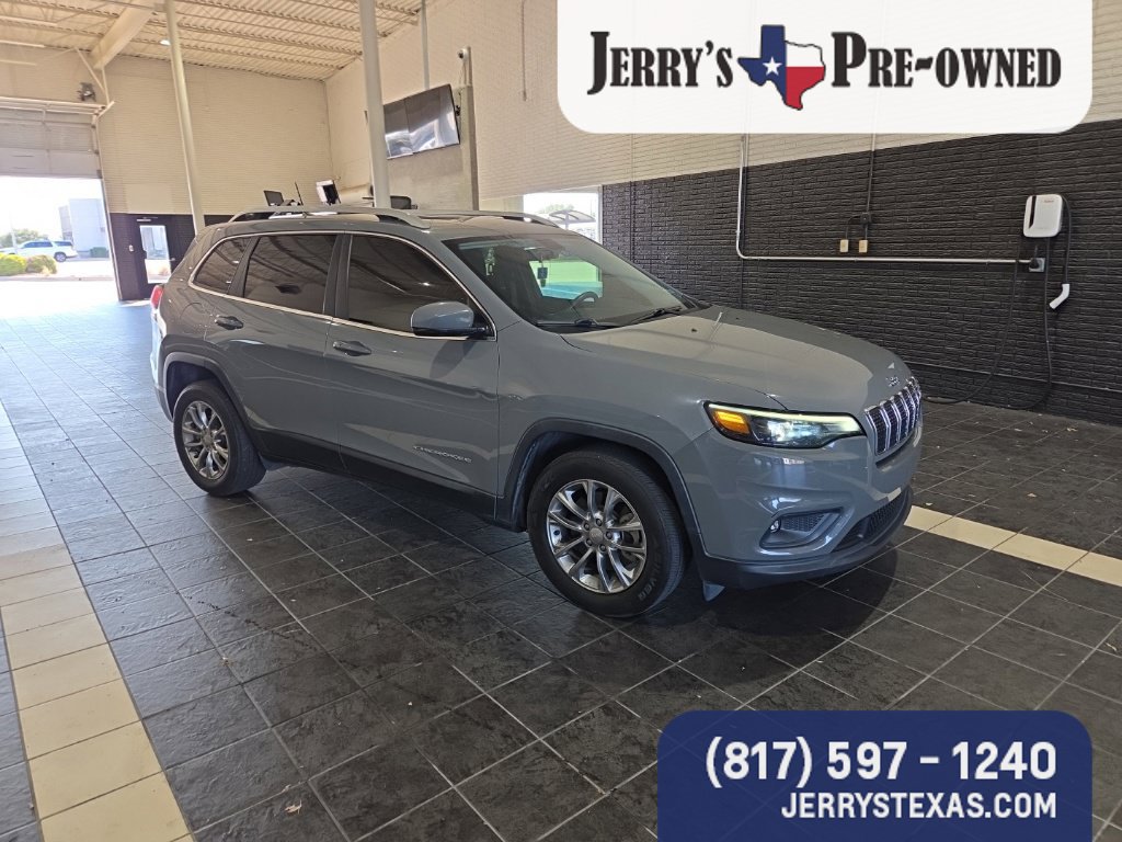 Used 2019 Jeep Cherokee Latitude Plus FWD SUV