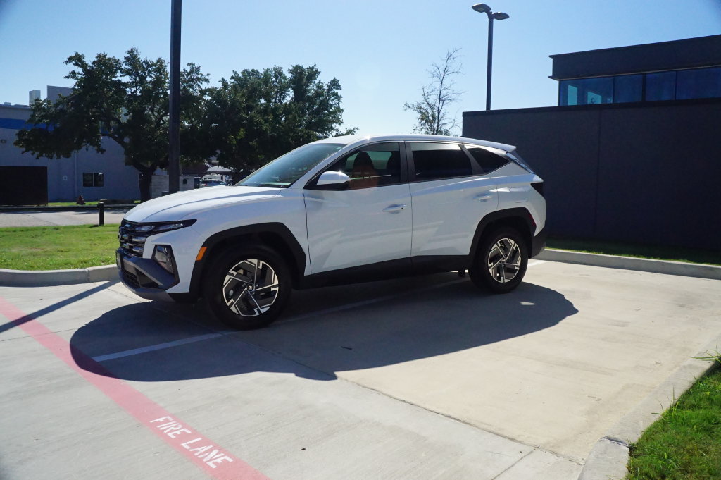 Used 2026 Hyundai Tucson Hybrid SUV