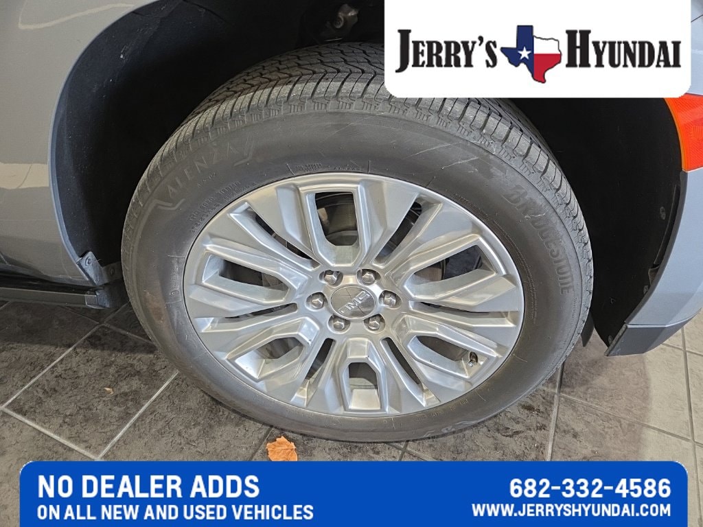 Used 2023 GMC Yukon XL SUV