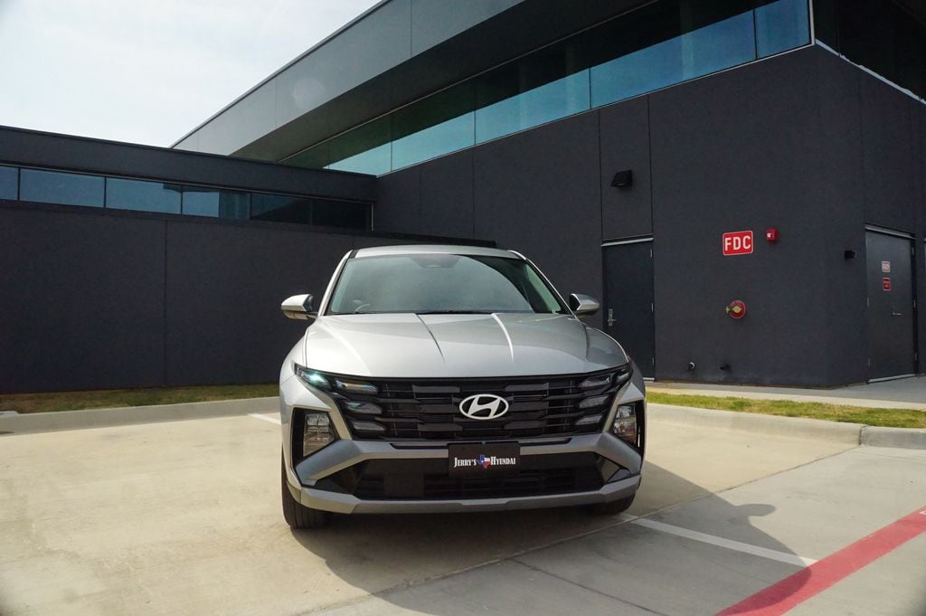 Used 2026 Hyundai Tucson SE SUV