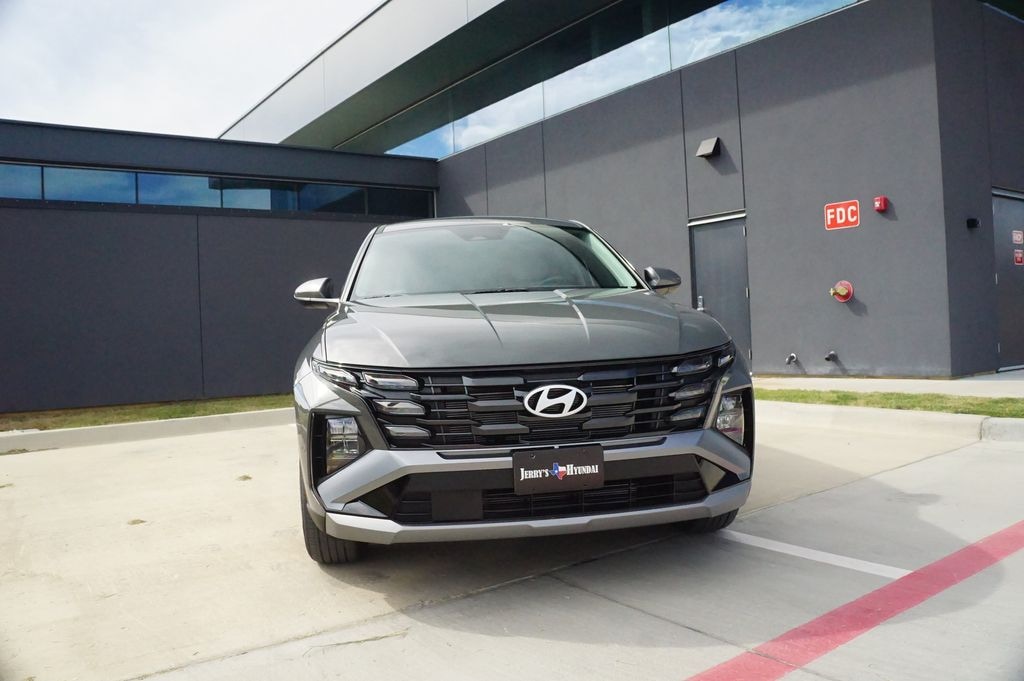 Used 2026 Hyundai Tucson SE SUV