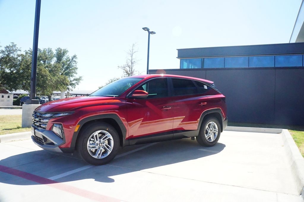 Used 2026 Hyundai Tucson SE SUV