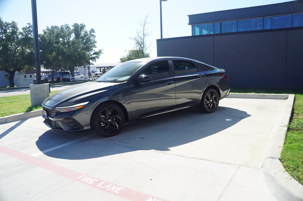 Used 2026 Hyundai Elantra SEL Sport Sedan
