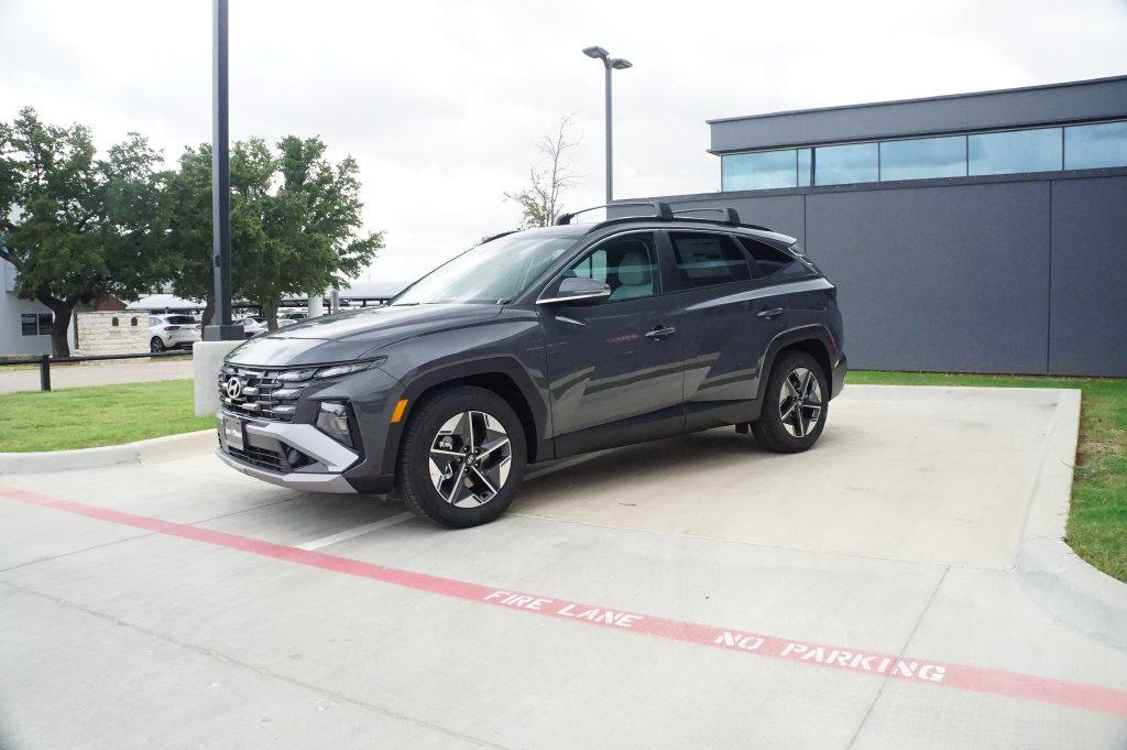 New 2026 Hyundai Tucson SEL Premium FWD SUV
