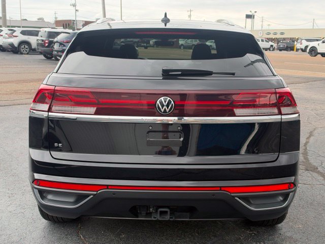 Used 2026 Volkswagen Atlas Cross Sport 2.0T SE w/Technology SUV