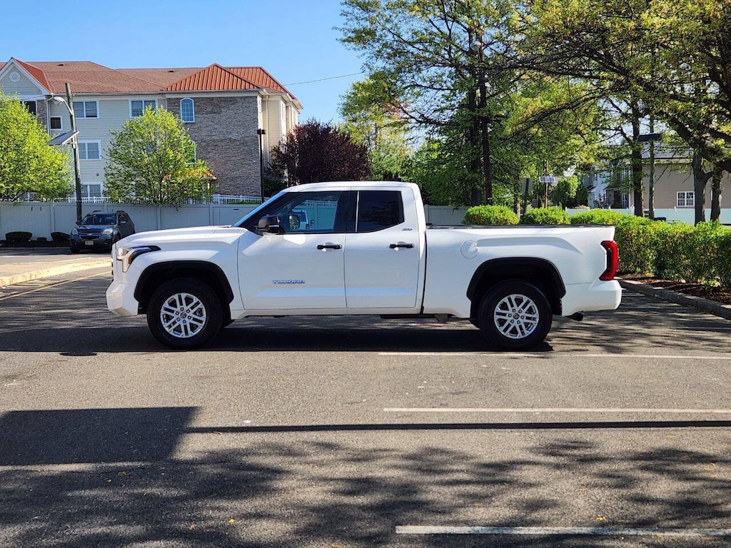 Used 2022 Toyota Tundra 2WD SR5 SR5 Double Cab 6.5 Bed