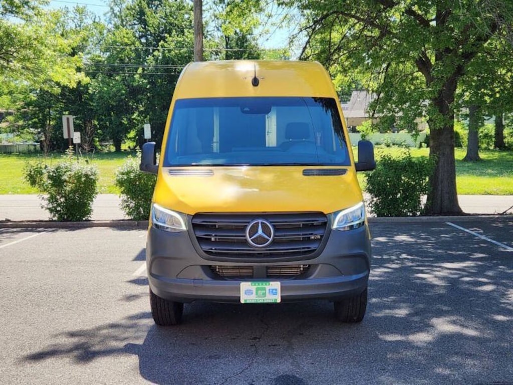 Used 2021 Mercedes-Benz Sprinter Cargo Van 2500 4x2 3dr 170 in. WB High Roof Cargo Van (2.0L 2500 High Roof I4 Gas 170 RWD