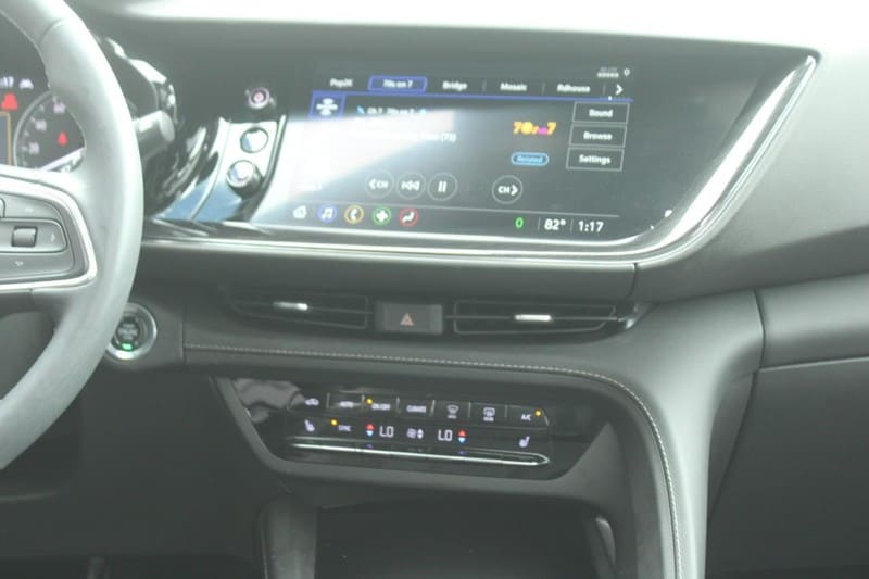 2023 Buick Envision Essence - Photo 12