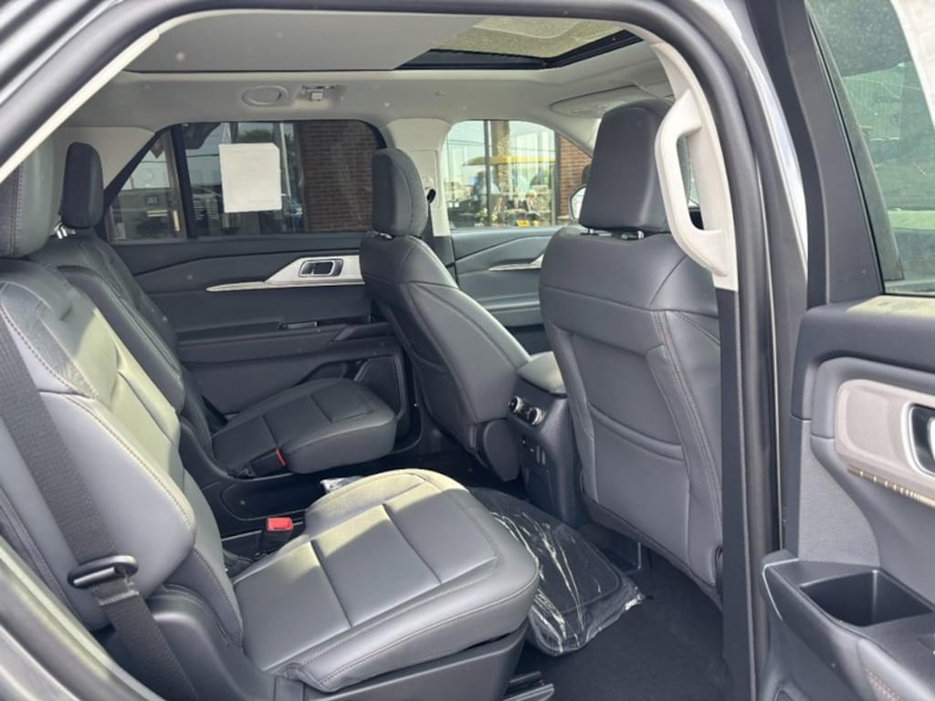 New 2026 Ford Explorer Active SUV