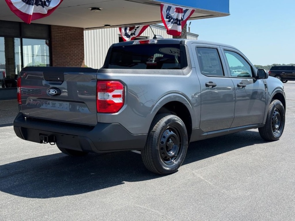 New 2026 Ford Maverick XL TRUCK