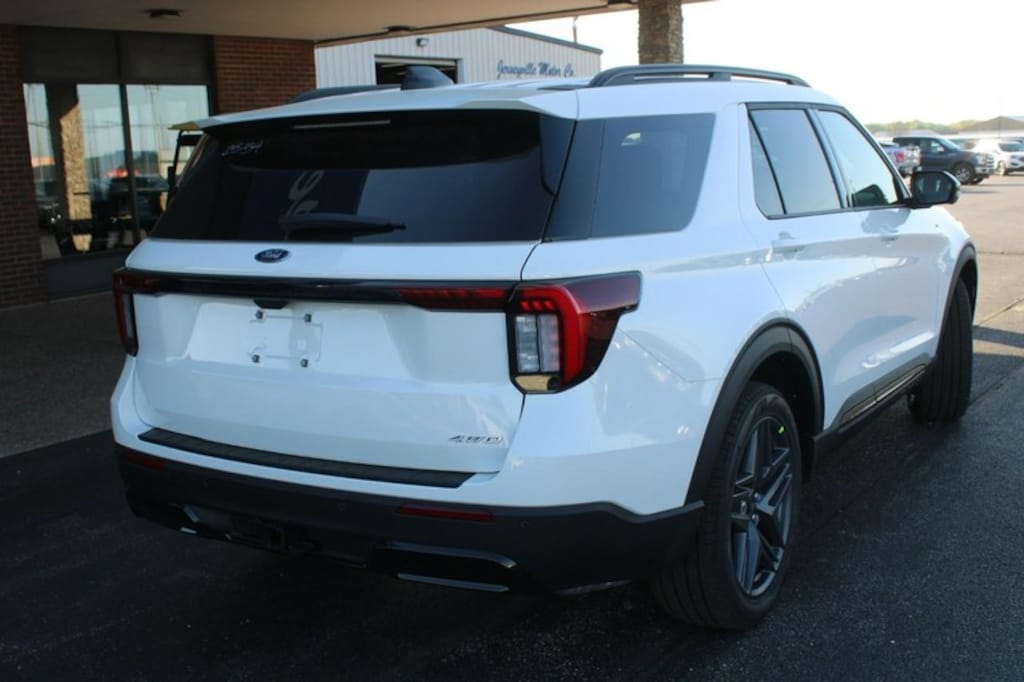 New 2026 Ford Explorer ST-Line SUV