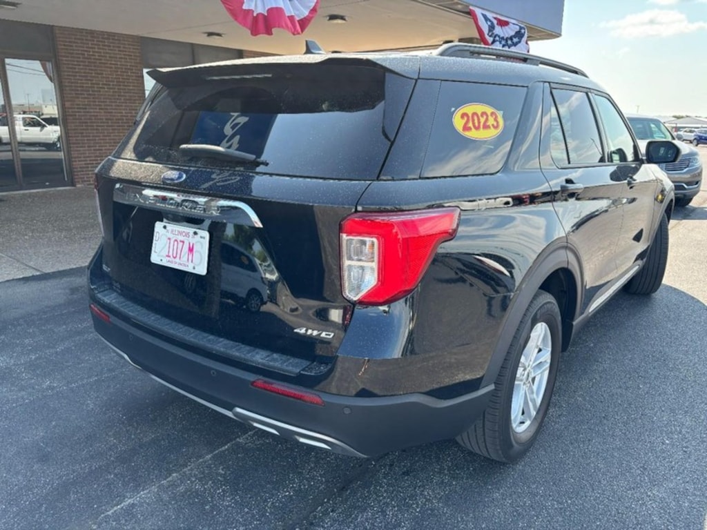 Used 2023 Ford Explorer XLT SUV