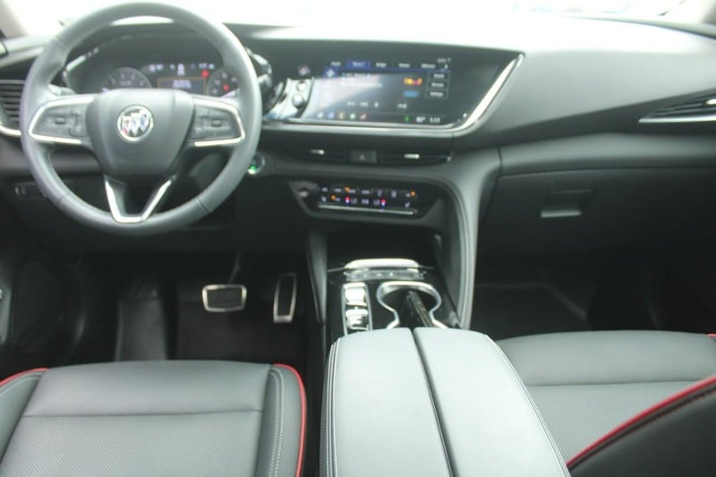 2023 Buick Envision Essence - Photo 10