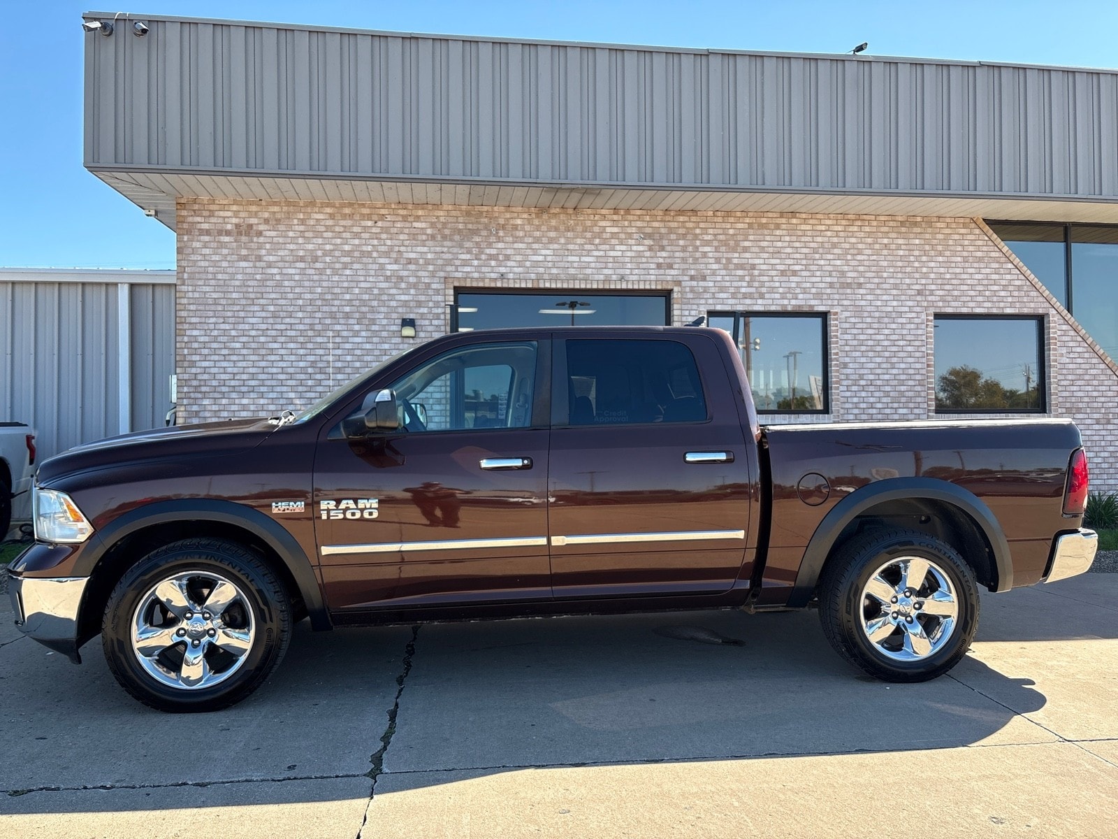 Used 2014 RAM Ram 1500 Pickup SLT with VIN 1C6RR7LTXES233737 for sale in Fort Madison, IA