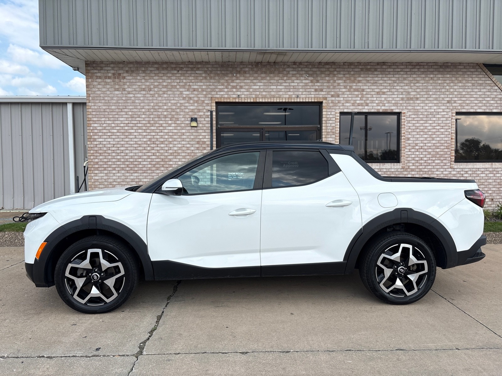 Used 2023 Hyundai Santa Cruz Limited