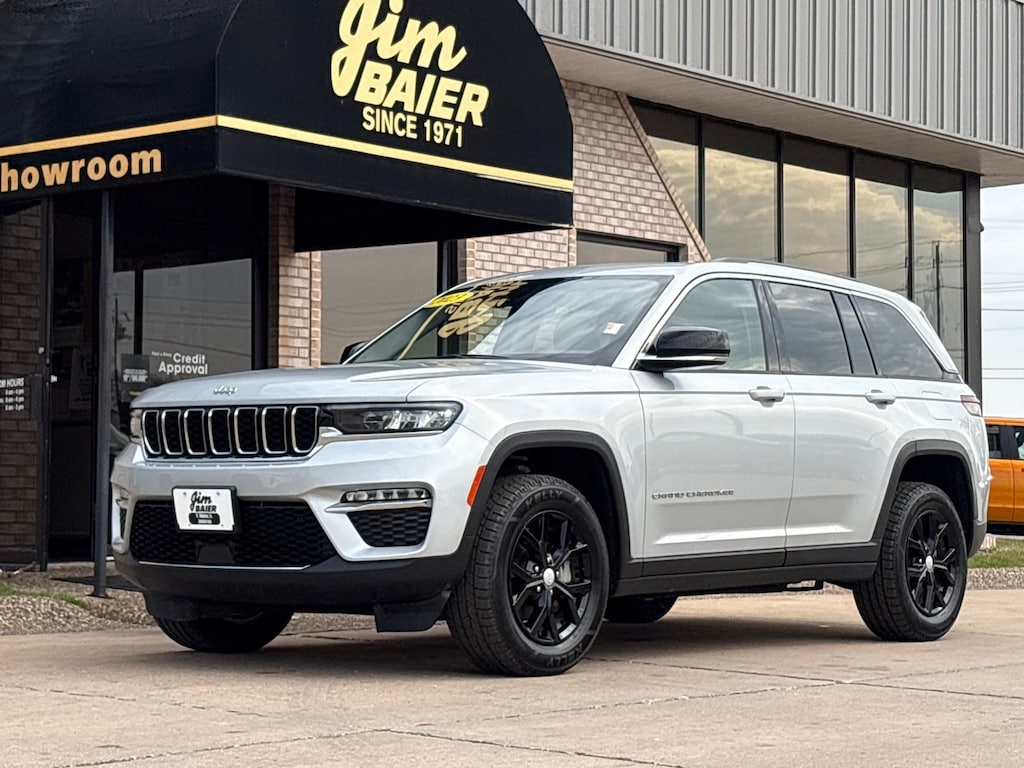 Used 2023 Jeep Grand Cherokee Limited SUV